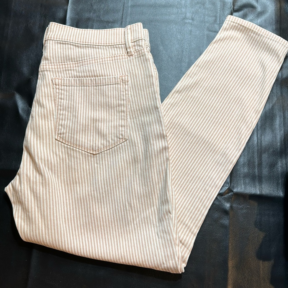 NWOT Loft Jeans